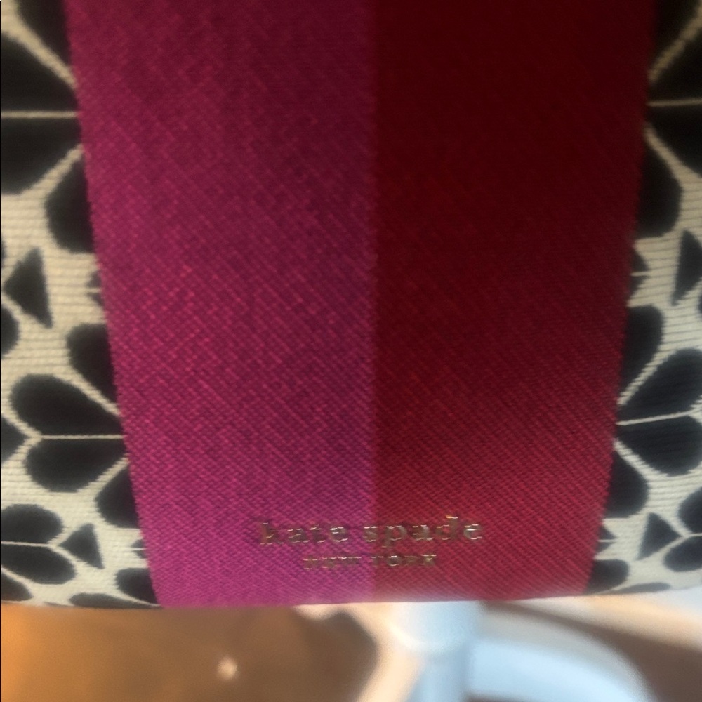 Kate Spade Black-and-Cream Floral Saddle Bag with Fuchsia Stripe - Picture 3 of 8